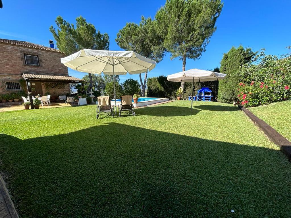 Ferienhaus Cupiana Piscina Privada *
